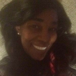 Meet your Posher, Angela